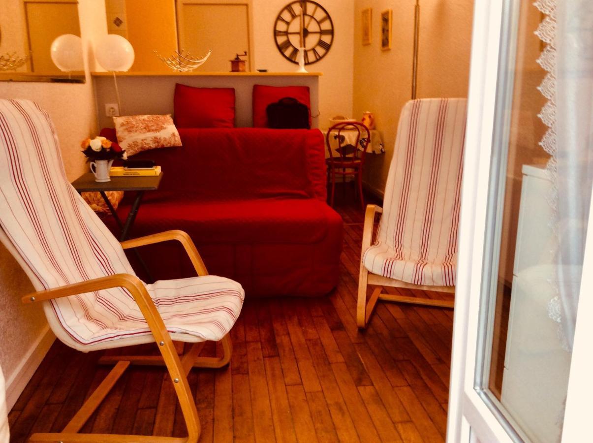 Agréable appartement dans le vieux Trouville Esterno foto